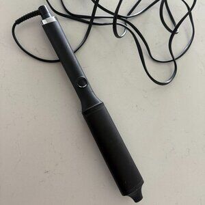 ghd Curve Classic Wave Oval Curling Wand - 1.5"